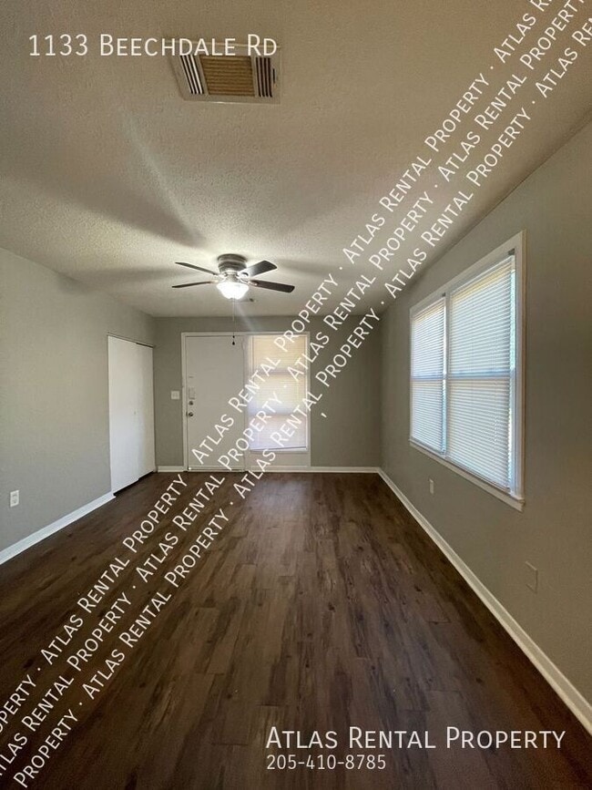 Foto del edificio - 1133 Beechdale Rd