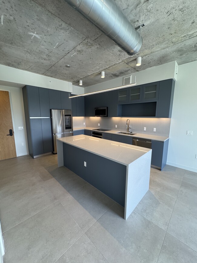 Photo - 171 NW 27th St (Miami, FL) Apartment