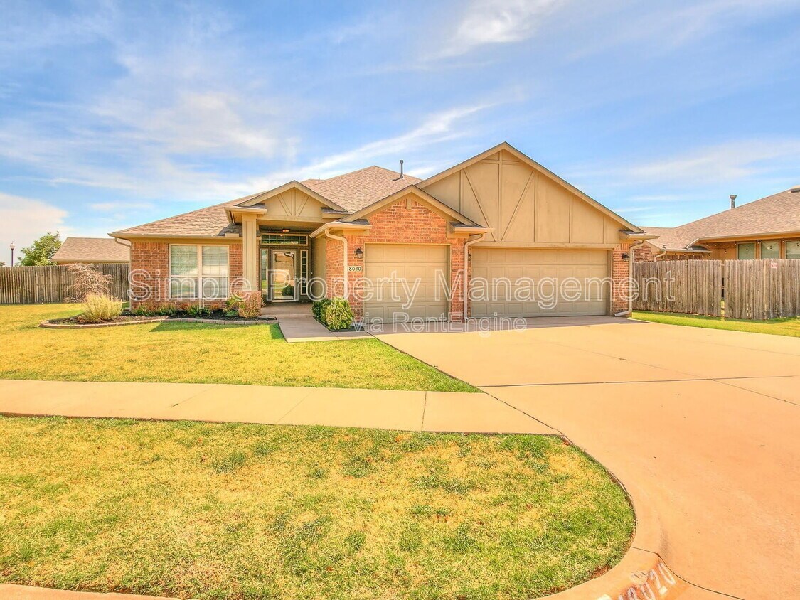 Foto principal - 18020 Cerrado Cir