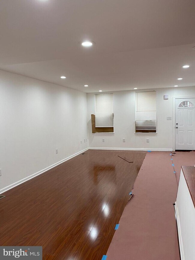 Foto del edificio - 1131 Carpenter St