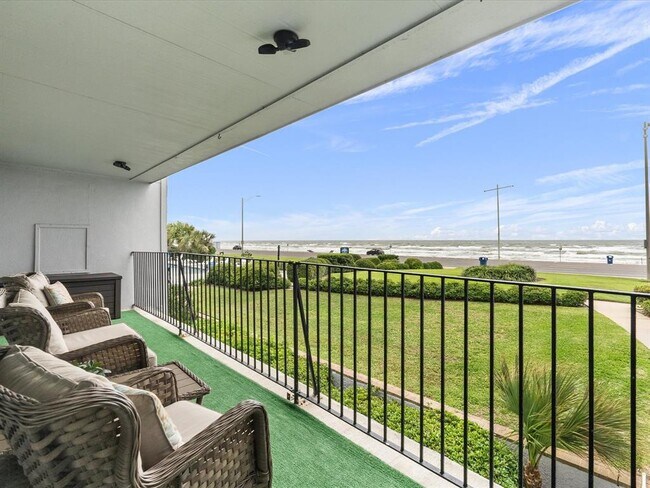 Foto del edificio - 7600 Seawall Blvd