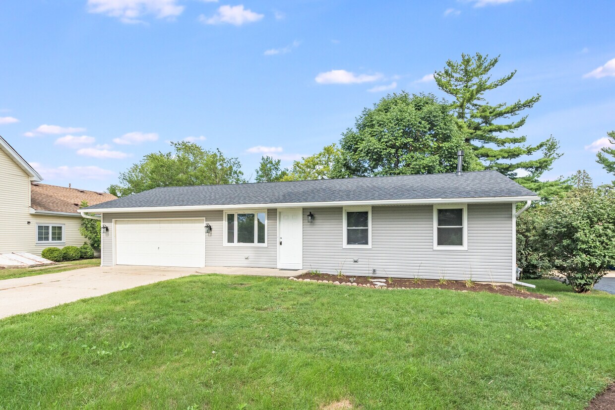 5507 Aubrey Terrace, Downers Grove, IL 60516 House Rental in Downers Grove, IL