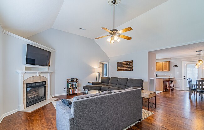 Foto del edificio - 3117 Clydesdale Dr