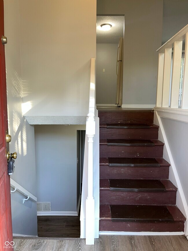 Foto del edificio - 9444 English Oak Dr