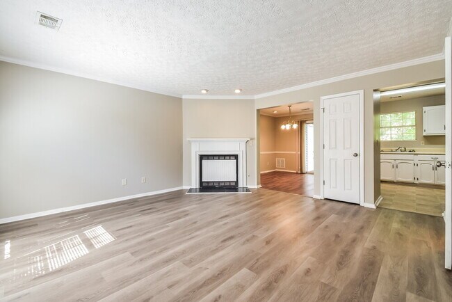 Foto del edificio - 5729 Wells Cir