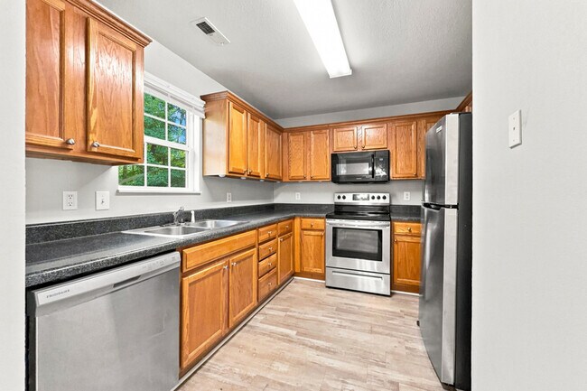Foto del edificio - 8705 Mowbray Way