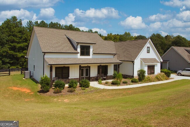 Building Photo - 1020 Arbor Ln