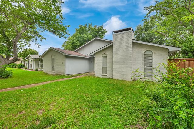 Building Photo - 1901 Vail Dr