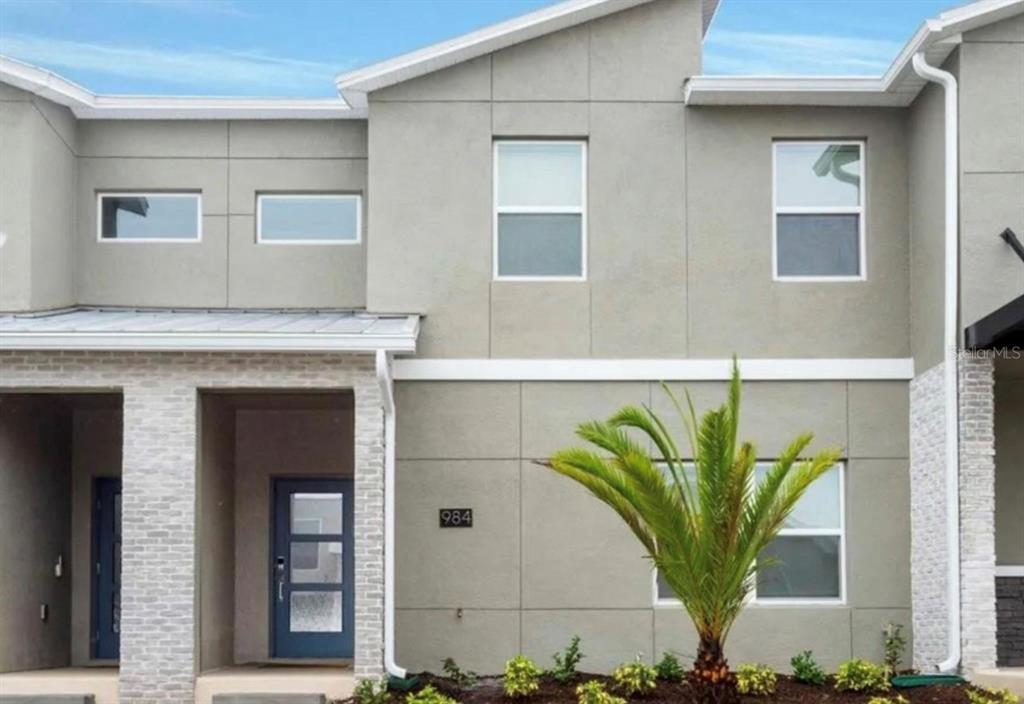 Foto principal - 984 Leader St