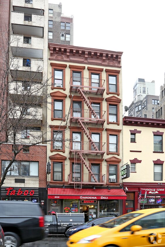 Foto del edificio - 404 8th Ave