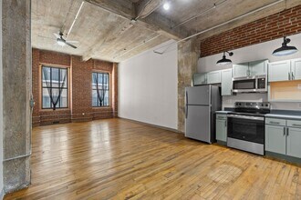 Interior Photo - Vista | On Wash Ave