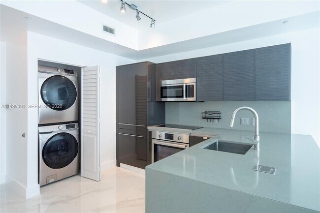 Foto del edificio - 1080 Brickell Ave