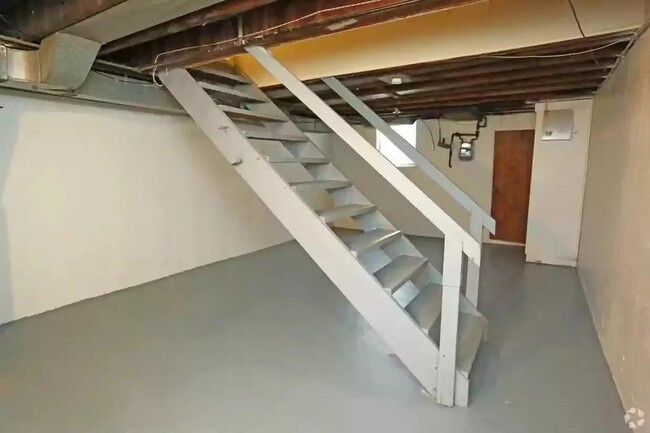Foto del edificio - 14228 Dale St
