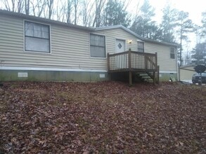 Building Photo - 32 Oak View Dr