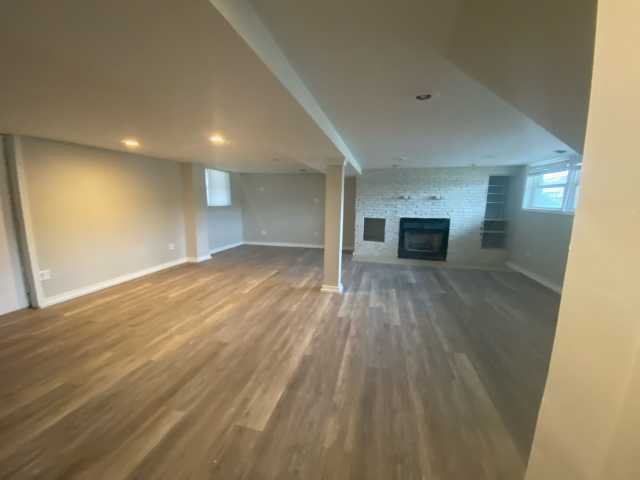 Building Photo - AVAILABLE NOW! - 605 Pierce Avenue, Dyer, ...