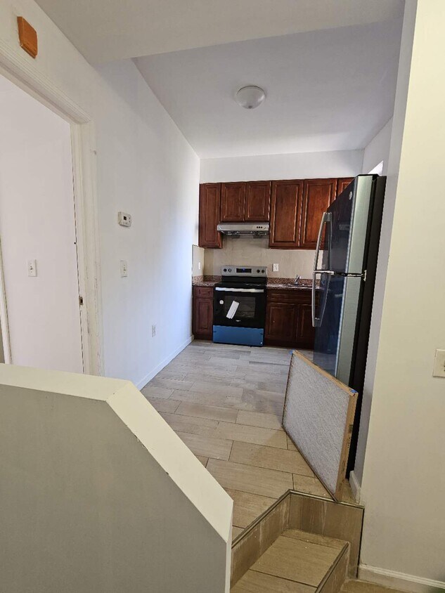 Primary Photo - 1419 W Stiles St