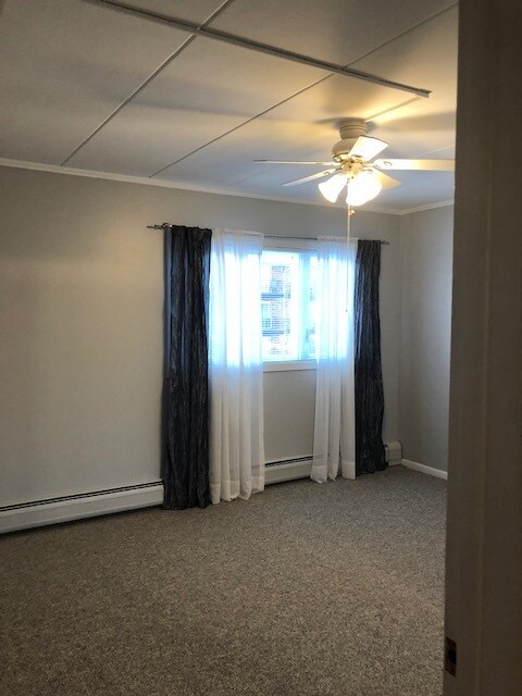 Master Bedroom - 11025 S Keating Ave