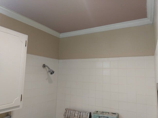 Building Photo - 6930 Ashbrook