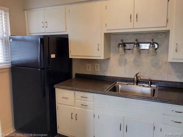 Foto del edificio - 21437 Kingsville St