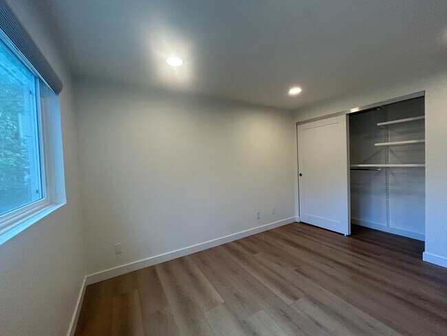 Foto del edificio - Beautiful 2 Bedroom, 2 Bathroom Condo in N...