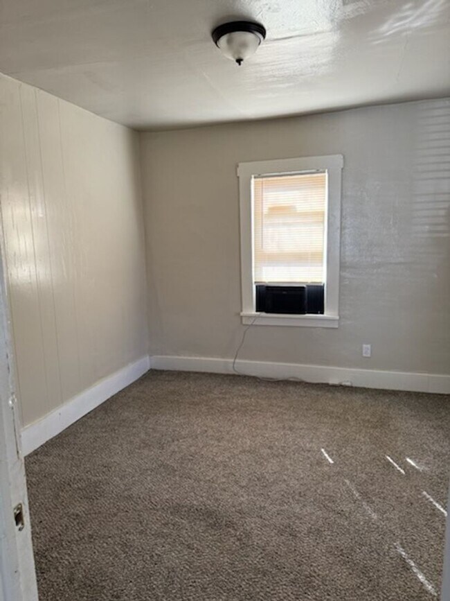 Foto del edificio - Cozy 2-Bedroom, 1-Bath Home – Move-In Ready