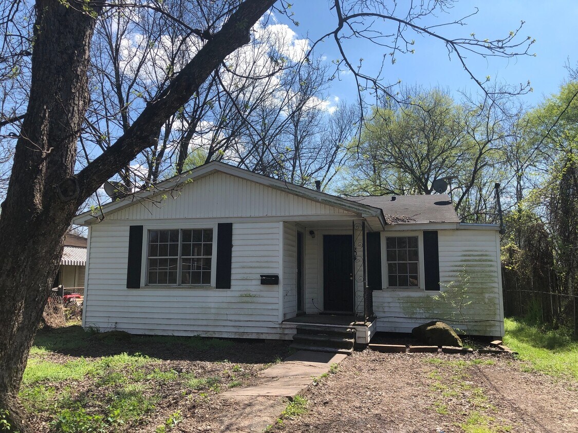 204 Montgomery St, Bossier City, LA 71111 House Rental in Bossier