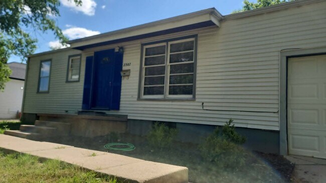 Foto del edificio - 2307 S Broadview St