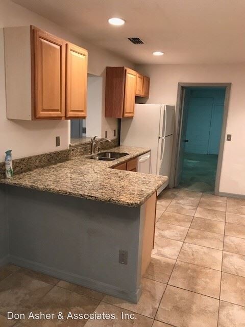 Foto del edificio - 3 br, 2 bath House - 1170 S. Cooper Drive