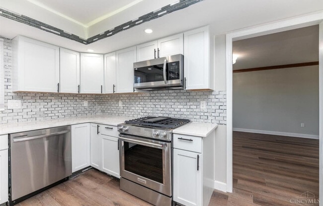 Building Photo - 8237 Eagle Ridge Dr