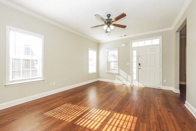 Foto del edificio - 4236 Princeton Oaks Ln