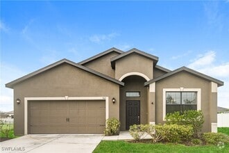 Building Photo - 502 SW 19th Ln