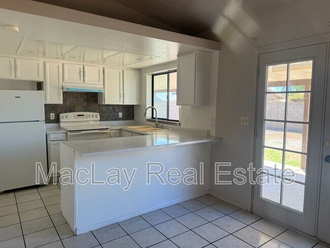 Foto del edificio - 5430 N 73rd Dr