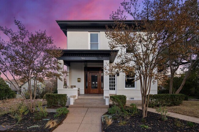 Foto del edificio - 701 Highland Ave