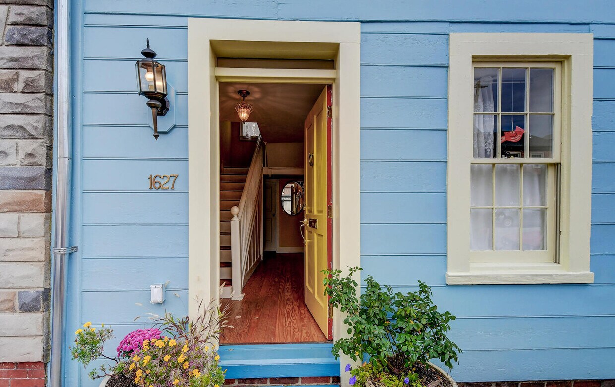 Foto principal - 1627 Aliceanna St