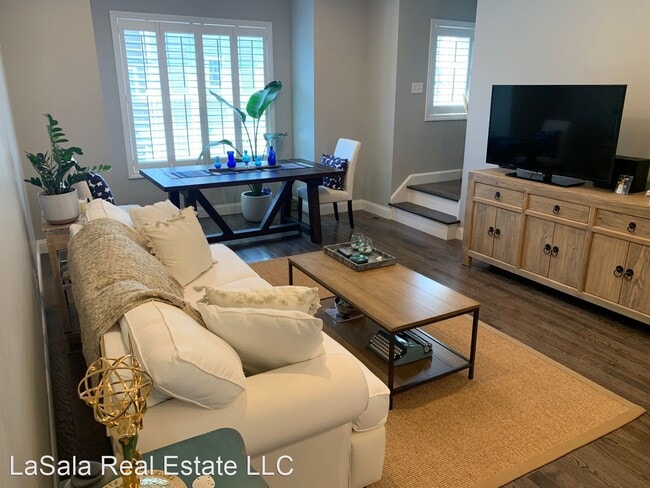 Building Photo - 2 br, 2 bath House - 35 Ringgold Street Un...