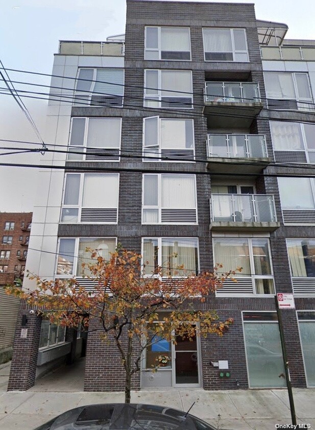 Primary Photo - 139-30 34th Ave