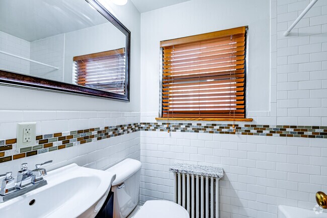 Cuarto de baño del estudio - Virginia Apartments