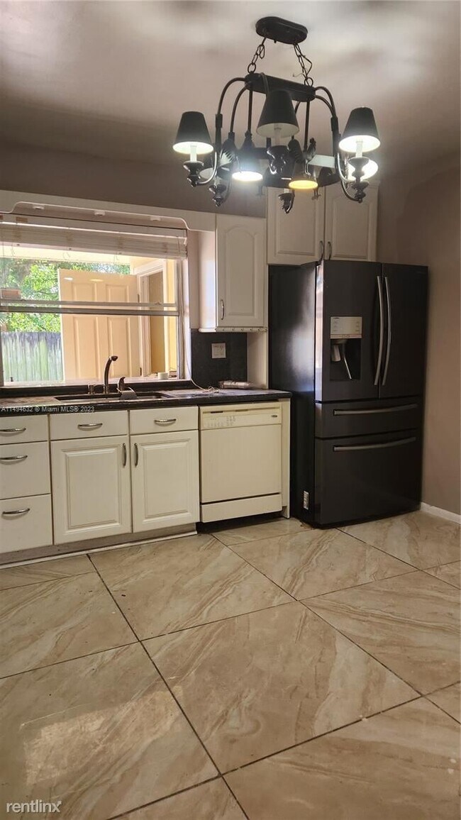 Building Photo - 3 br, 2 bath House - 8830 Pasadena Blvd # 0