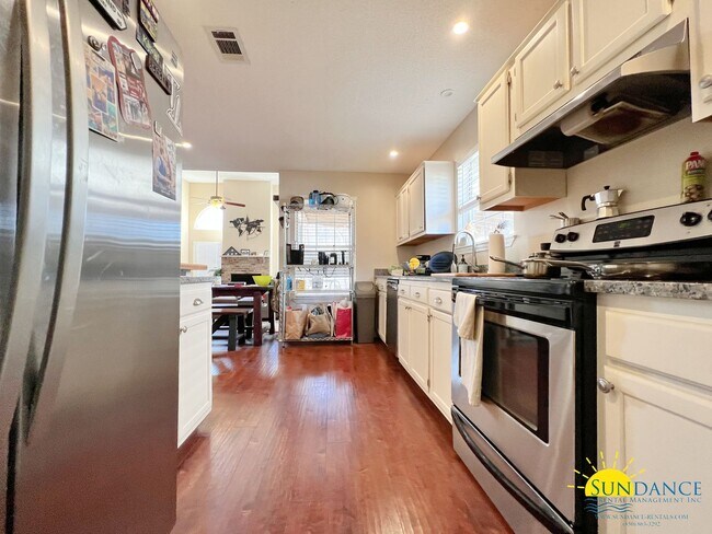 Foto del edificio - Great home between Eglin & Hurlburt Field!