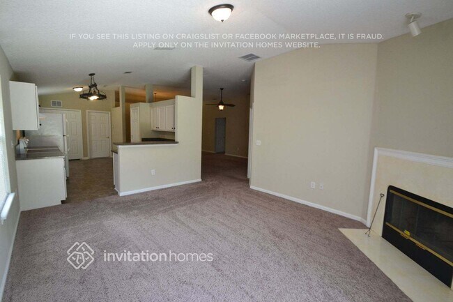 Foto del edificio - 8040 Tuxford Ln