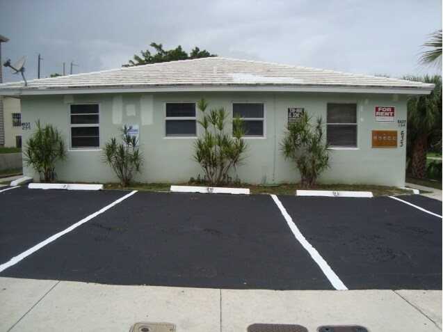 Foto del edificio - 633 10th St