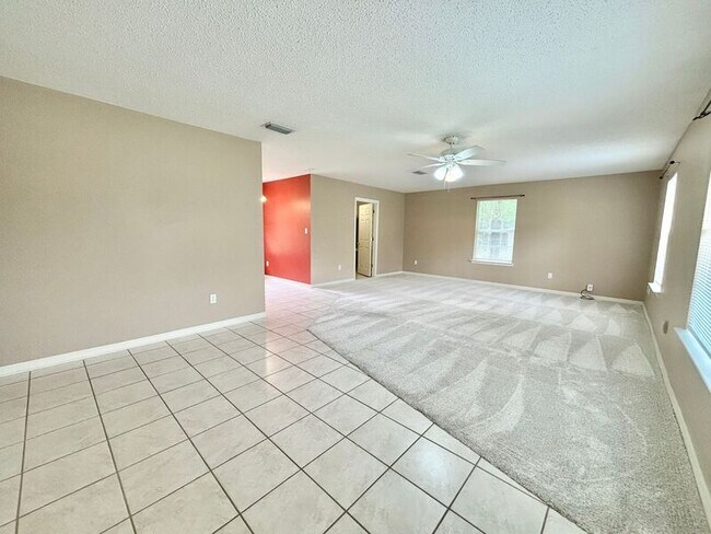 Building Photo - 7514 Bowers Dr