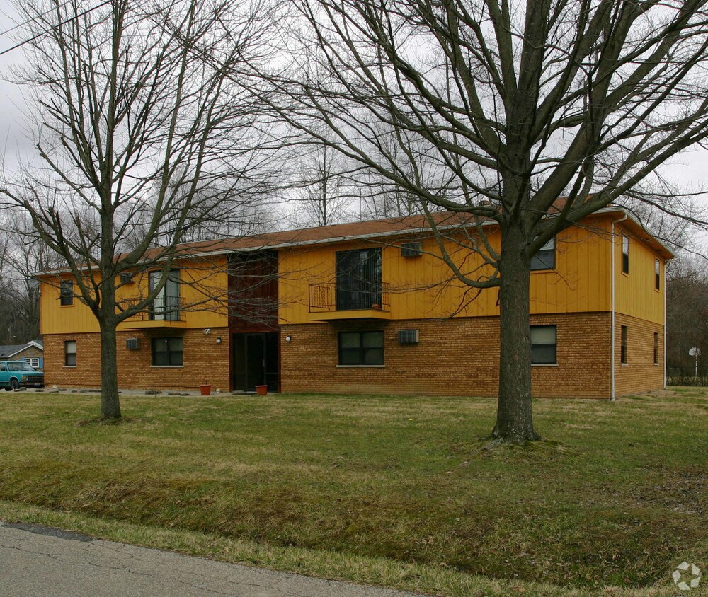 Building Photo - 140 Rich St