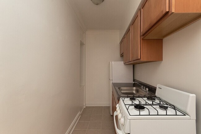 Foto del edificio - 4646 N Paulina St