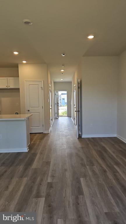 Foto del edificio - 18 Elliot Ln