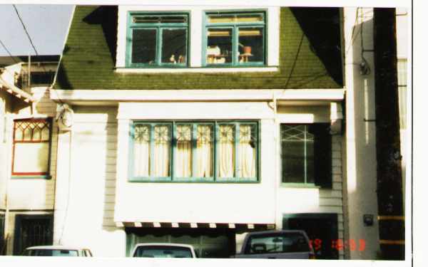 Building Photo - 620 4th Ave