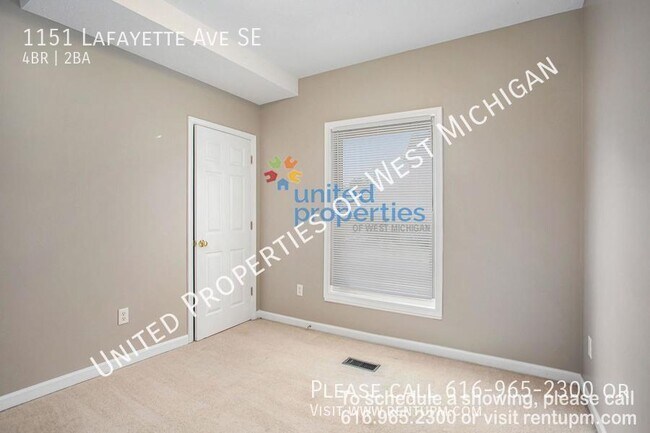 Foto del edificio - Available Now | 4 Bedroom 2 Bath Single Fa...