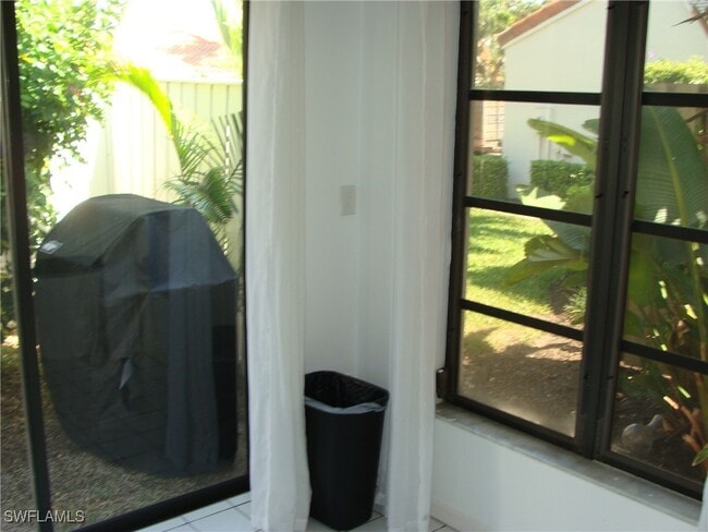 Foto del edificio - 857 Reef Point Cir