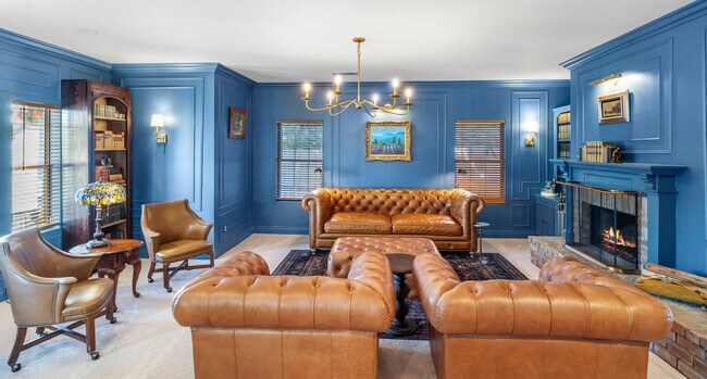 Foto del edificio - 1832 E Menlo St