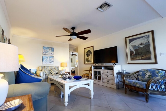 Foto del edificio - 3541 NE Ocean Blvd